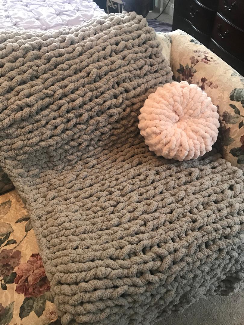 Chunky hand knitted Round Pillow soft chenille - Home decor - poufs