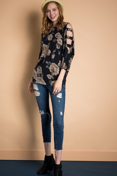 Floral top with cut out sleeves - Navy