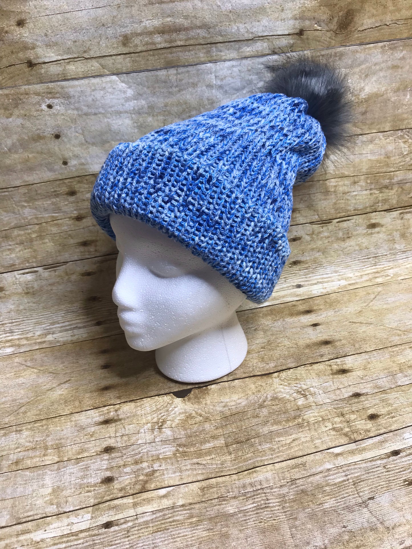 Knit slouch beanie hat fur Pom Pom blue unisex