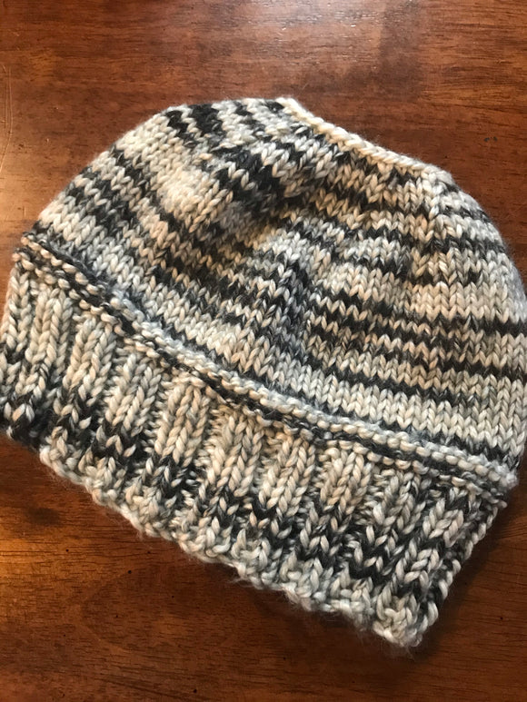 Hand knitted messy bun ladies beanie hat grey